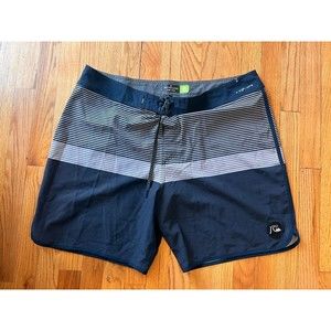 Quiksilver Boardshorts Men's Size 40 Highline Tijuana Swim Shorts Blue Striped